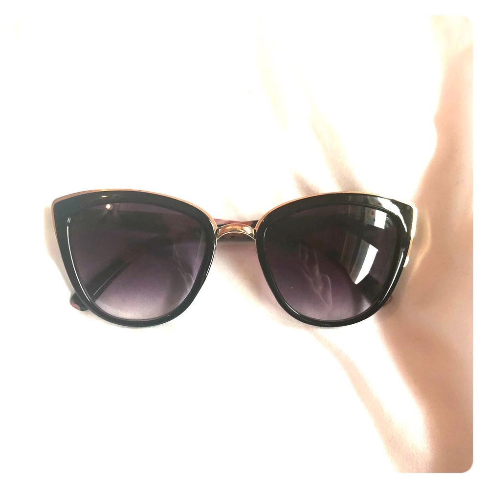 Cute cat eye sunglasses